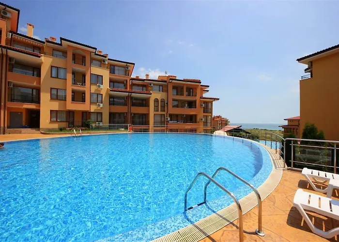 Apartment дриймбг - парадайз дриймс, влас