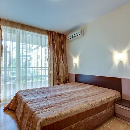 Dreambg In Paradise Dreams Апартаменты Свети-Влас